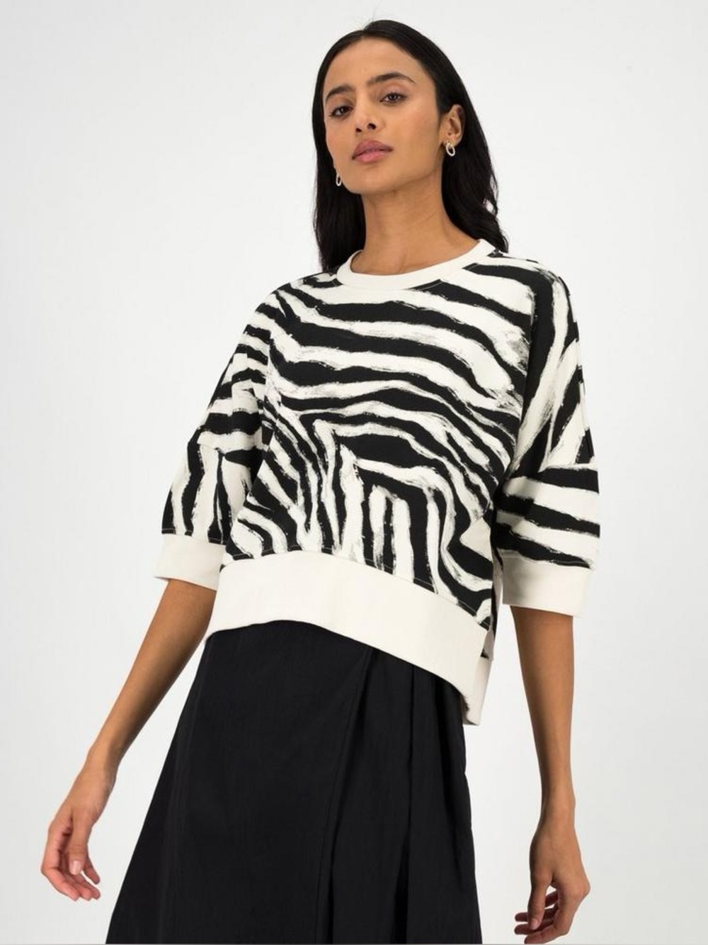 Poetry Rosea Printed Sweater Pullover Crop Short Sleeve Sweatshirt Zebra Print